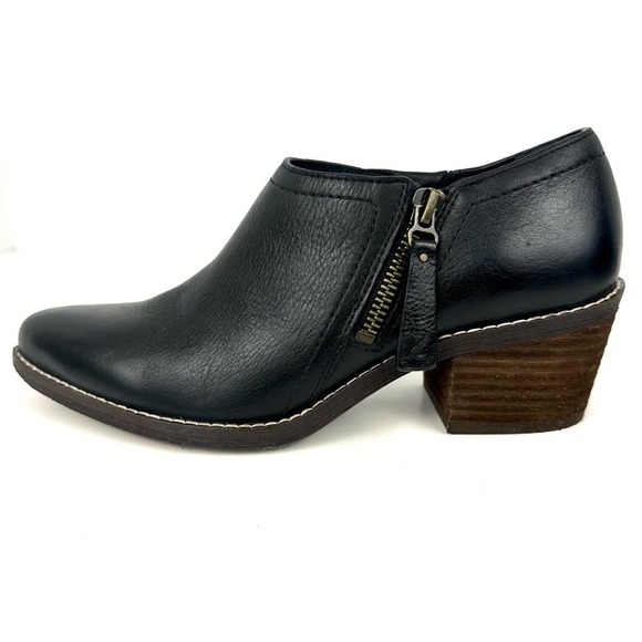 Zodiac Margot Shootie Black Leather Block Heel Zip Ankle Bootie Size 6M - Picture 2 of 13